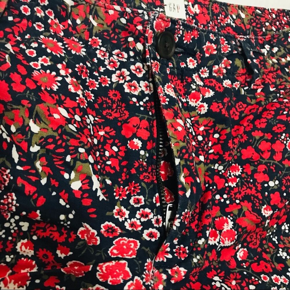 GAP flowered shorts size 14 - Picture 2 of 7